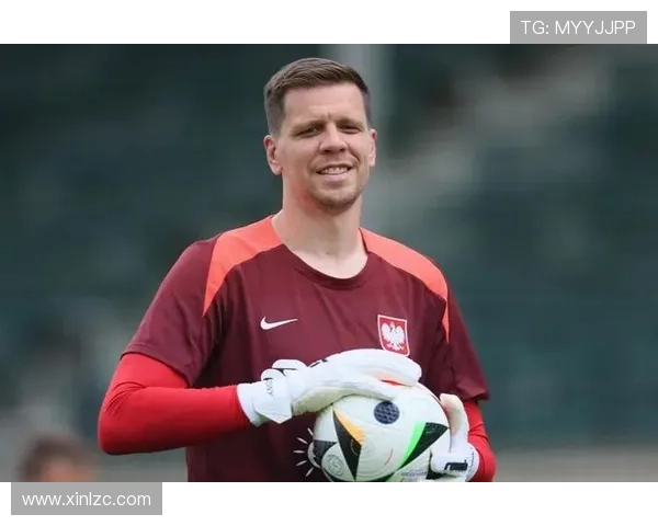 波兰记者:什琴斯尼将加盟巴萨,明天接受体检 波兰记者:什琴斯尼将加盟巴萨,明天接受体检